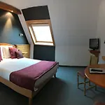 Le Отель
