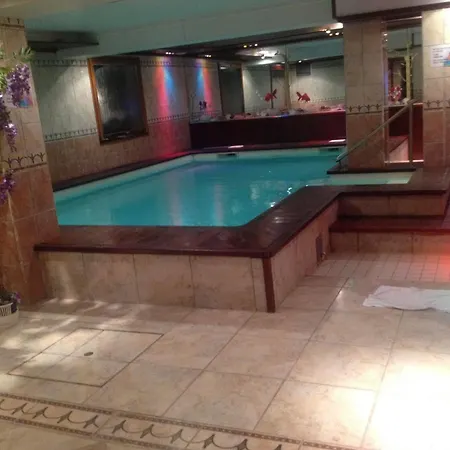 Le Otel