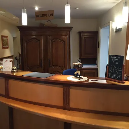 Le Hotel
